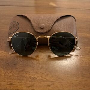 Ray-ban round sunglasses